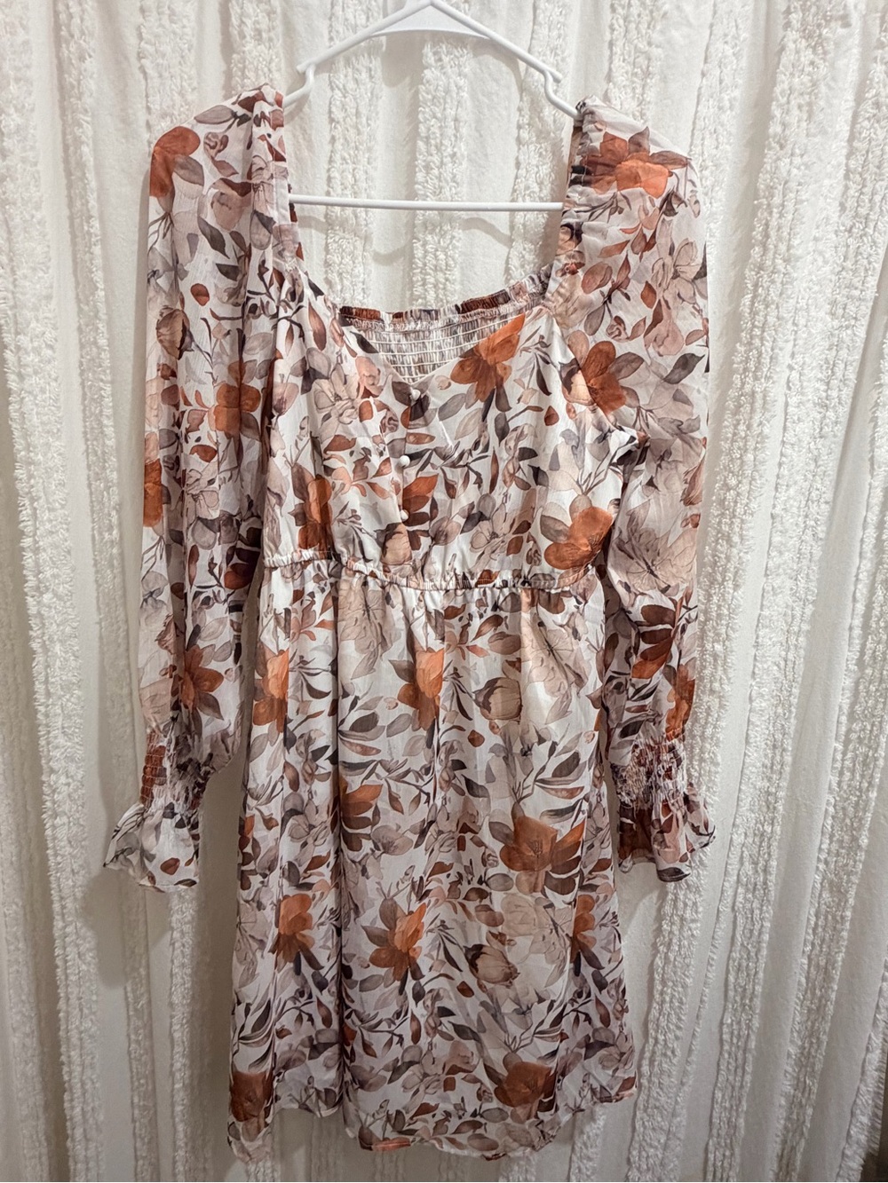 Floral Puff-Sleeve Mini Dress in Rust & Cream